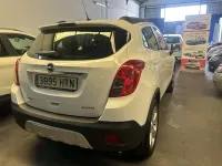 Usado Opel Mokka Selective 131 CV (96 kW) 2014 Blanco SUV