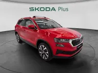 Usado Skoda Karoq Style 150 CV (110 kW) 2023 Rojo SUV