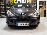 Usado Peugeot 206 60 CV (44 kW) 2012 Gris / plata Berlina