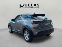 Usado Nissan Juke N-Connecta 114 CV (83 kW) 2021 Gris / plata SUV
