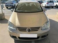 Usado VW Golf IV Highline 105 CV (77 kW) 2004 Beige Berlina