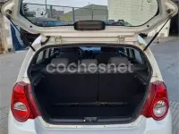Usado Chevrolet Aveo LS 84 CV (61 kW) 2009 Blanco Berlina