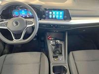 Usado VW Golf VIII Trendline 111 CV (81 kW) 2022 Blanco Berlina