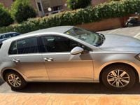 Usado VW Golf VIII Advance 110 CV (80 kW) 2020 Gris Utilitario