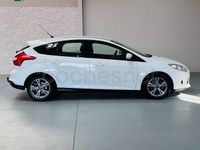 Usado Ford Focus 125 CV (91 kW) 2014 Blanco Berlina