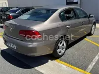 Usado VW Passat Advance 105 CV (77 kW) 2011 Beige Berlina