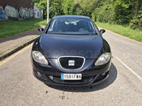 Usado Seat Leon Sport 105 CV (77 kW) 2007 Negro Utilitario
