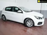 Usado Peugeot 308 Allure 100 CV (73 kW) 2020 Blanco Berlina