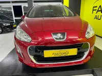 Usado Peugeot 308 SW Active 112 CV (82 kW) 2013 Granate Familiar