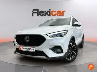 Usado MG ZS Luxury 111 CV (81 kW) 2023 Blanco SUV