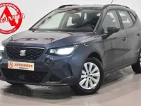 Usado Seat Arona Style 95 CV (69 kW) 2024 Gris SUV