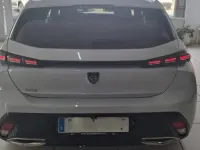 Usado Peugeot 308 Allure 131 CV (96 kW) 2024 Pintura blanca okenite Berlina