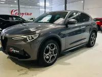Usado Alfa Romeo Stelvio Sprint 190 CV (139 kW) 2022 Gris SUV