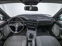 Usado BMW 320 Shadowline 129 HP (94 kW) 1989 Preto Sedan