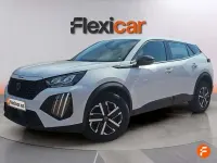 Usado Peugeot 2008 Active 102 CV (75 kW) 2023 Blanco SUV