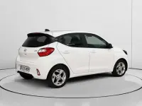 Usado Hyundai i10 67 CV (49 kW) 2023 Blanco Utilitario