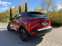 Usado Peugeot e-2008 Allure 100 kW (136 CV) 2021 Rojo SUV