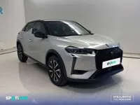 Usado DS Automobiles DS3 Crossback Performance 131 CV (96 kW) 2024 Gris SUV