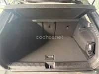 Usado VW T-Roc 150 CV (110 kW) 2026 Gris / plata SUV