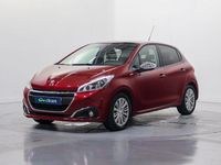 Usado Peugeot 208 Style 82 CV (60 kW) 2017 Rojo Utilitario