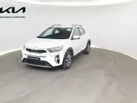 Usado Kia Stonic 100 CV (73 kW) 2025 Blanco SUV
