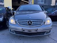 Usado Mercedes B170 116 CV (85 kW) 2007 Gris / plata Monovolumen