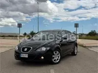 Usado Seat Leon Sport 105 CV (77 kW) 2006 Negro Utilitario