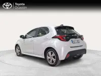 Nuevo Toyota Yaris Active 116 CV (85 kW) 2025 Blanco Utilitario