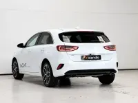 Usado Kia Ceed 160 CV (117 kW) 2024 Gris Utilitario