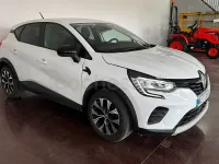 Usado Renault Captur Evolution 90 CV (66 kW) 2023 Blanco SUV
