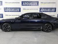 Usado BMW M760e 571 HP (419 kW) 2023 Preto Sedan