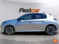 Usado Peugeot 208 Allure 100 CV (73 kW) 2025 Gris Utilitario