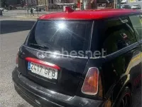 Usado Mini ONE 90 CV (66 kW) 2003 Negro Utilitario