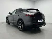 Usado Alfa Romeo Stelvio Sprint 190 CV (139 kW) 2022 Grigio lava SUV