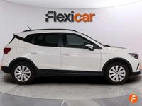 Usado Seat Arona Style 90 CV (66 kW) 2023 Blanco SUV
