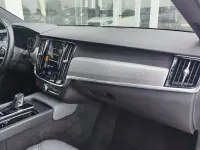 Usado Volvo V90 Momentum 190 CV (139 kW) 2021 Blanco Familiar