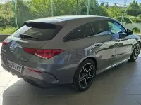 Usado Mercedes CLA200 Shooting Brake 150 CV (110 kW) 2021 Gris / plata Familiar