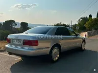 Usado Audi A8 420 CV (308 kW) 2001 Gris / plata Berlina