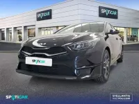 Usado Kia XCeed 136 CV (100 kW) 2024 Negro SUV
