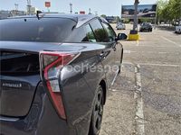 Usado Toyota Prius 122 CV (89 kW) 2018 Gris / plata Utilitario