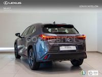 Usado Lexus UX Business Edition 184 CV (135 kW) 2022 Gris / plata SUV