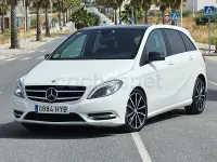 Usado Mercedes B180 109 CV (80 kW) 2015 Blanco Utilitario