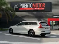 Usado Volvo V60 Momentum 150 CV (110 kW) 2019 Blanco Familiar