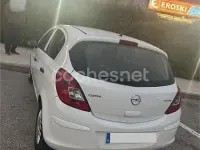 Usado Opel Corsa Selective 75 CV (55 kW) 2014 Blanco Utilitario