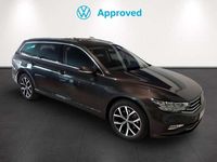 Usado VW Passat Executive 150 CV (110 kW) 2024 Gris Familiar