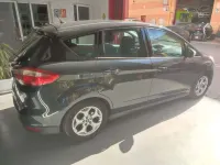 Usado Ford C-MAX Trend 116 CV (85 kW) 2014 Gris Monovolumen