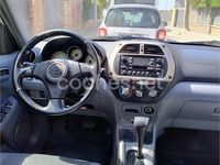 Usado Toyota RAV4 Sol 150 CV (110 kW) 2002 Gris / plata SUV