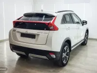 Usado Mitsubishi Eclipse Cross Spirit 163 CV (119 kW) 2019 Blanco SUV