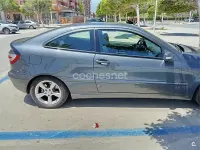 Usado Mercedes C220 143 CV (105 kW) 2004 Negro Berlina