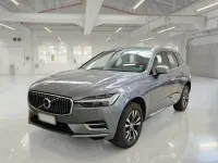 Usado Volvo XC60 Core 350 CV (257 kW) 2021 Gris / plata SUV